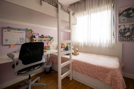 Apartamento à venda com 142m², 3 quartos e 2 vagasSuíte 1