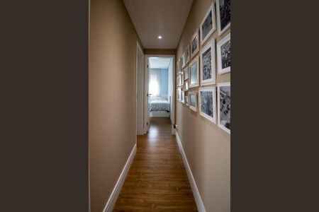 Apartamento à venda com 142m², 3 quartos e 2 vagasCorredor