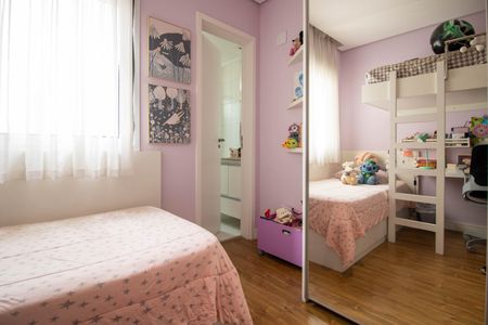 Apartamento à venda com 142m², 3 quartos e 2 vagasSuíte 1