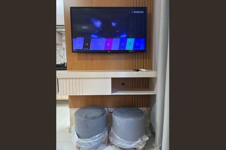 Sala de apartamento para alugar com 1 quarto, 45m² em Gonzaga, Santos