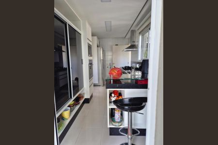 Apartamento para alugar com 150m², 3 quartos e 2 vagas Apartamento para alugar com 150m², 3 quartos e 2 vagasCozinha