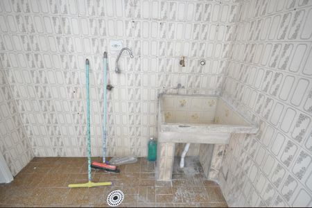 Casa para alugar com 110m², 2 quartos e 1 vagaÁrea de Serviço