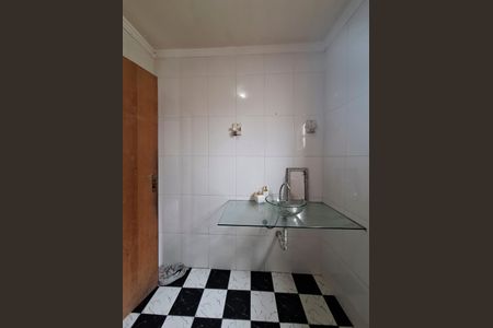 Casa para alugar com 240m², 3 quartos e 2 vagas Casa para alugar com 240m², 3 quartos e 2 vagasBanheiro