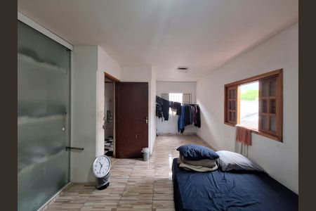 Casa para alugar com 240m², 3 quartos e 2 vagas Casa para alugar com 240m², 3 quartos e 2 vagasQuarto 1