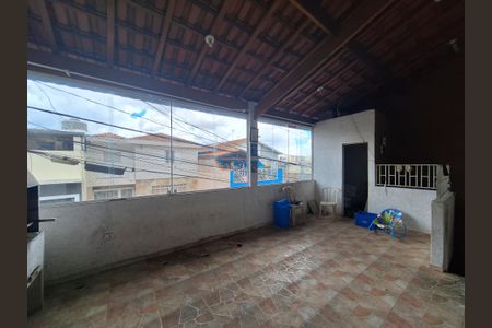 Casa para alugar com 240m², 3 quartos e 2 vagas Casa para alugar com 240m², 3 quartos e 2 vagasVaranda sala