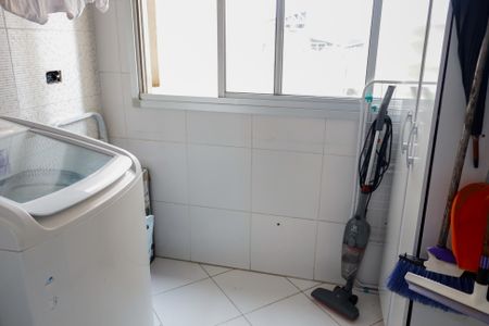Apartamento à venda com 68m², 3 quartos e 1 vaga Apartamento à venda com 68m², 3 quartos e 1 vagaLavanderia