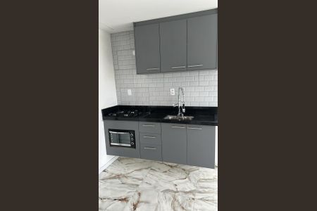 Cozinha de apartamento para alugar com 1 quarto, 29m² em Sacoma, São Paulo