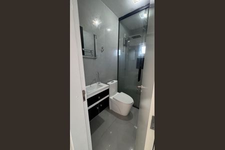 Banheiro de casa para alugar com 2 quartos, 90m² em São José, Canoas