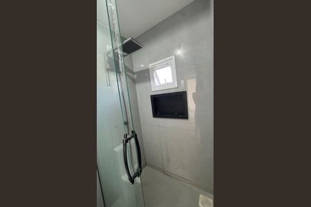 Banheiro de casa para alugar com 2 quartos, 90m² em São José, Canoas