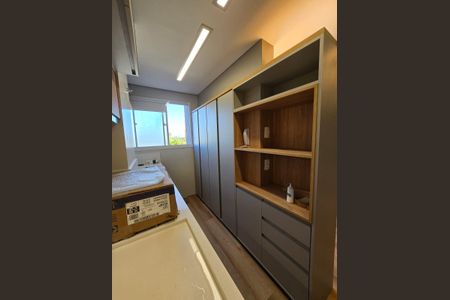 Cozinha de apartamento para alugar com 2 quartos, 45m² em Vila Água Funda, São Paulo