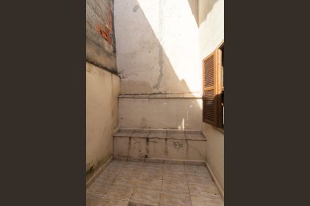 Casa para alugar com 90m², 2 quartos e sem vagaÁrea externa