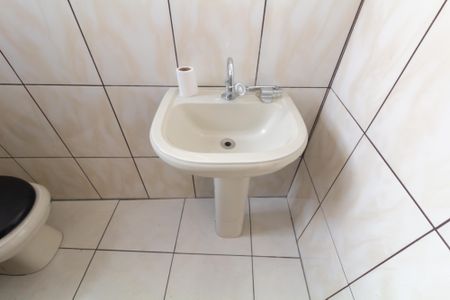 Casa para alugar com 90m², 2 quartos e sem vagaBanheiro