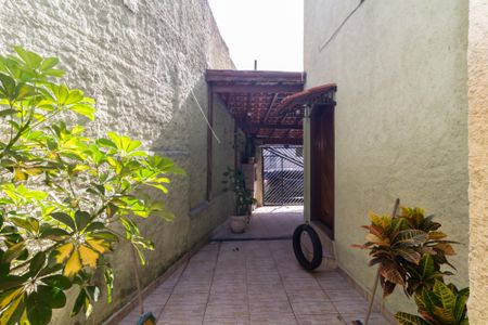 Casa para alugar com 90m², 2 quartos e sem vagaÁrea comum