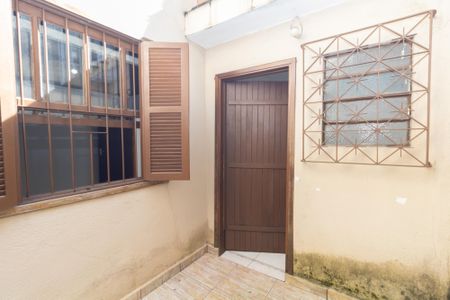 Casa para alugar com 90m², 2 quartos e sem vagaÁrea externa