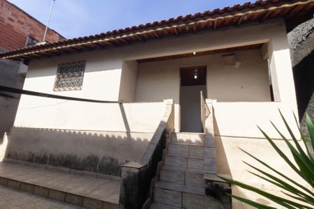 Casa para alugar com 90m², 2 quartos e sem vagaÁrea externa