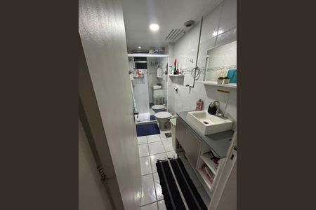 Apartamento para alugar com 57m², 2 quartos e 1 vagaBanheiro