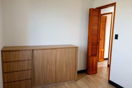 Apartamento à venda com 64m², 2 quartos e 1 vagaQuarto 2