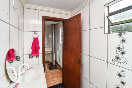 Casa para alugar com 106m², 2 quartos e 1 vaga Casa para alugar com 106m², 2 quartos e 1 vagaBanheiro