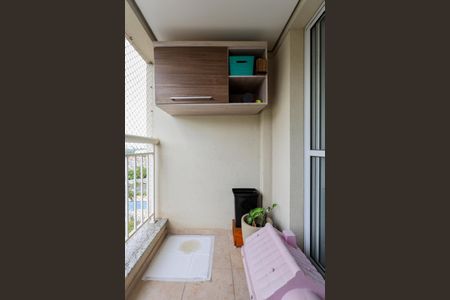 Varanda da Sala de apartamento à venda com 3 quartos, 70m² em Vila Sonia do Taboao, Taboão da Serra