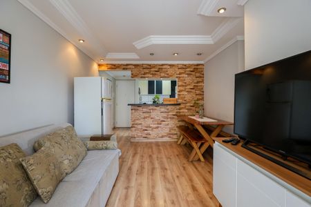 Sala de apartamento à venda com 3 quartos, 70m² em Vila Sonia do Taboao, Taboão da Serra
