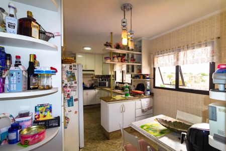 Apartamento para alugar com 91m², 3 quartos e 3 vagas Apartamento para alugar com 91m², 3 quartos e 3 vagasCozinha