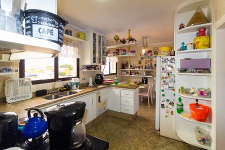 Apartamento para alugar com 91m², 3 quartos e 3 vagas Apartamento para alugar com 91m², 3 quartos e 3 vagasCozinha