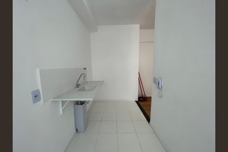 Apartamento para alugar com 42m², 2 quartos e sem vaga Apartamento para alugar com 42m², 2 quartos e sem vagaCozinha e Área de Serviço