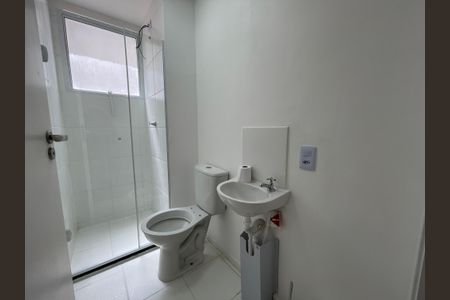 Apartamento para alugar com 42m², 2 quartos e sem vaga Apartamento para alugar com 42m², 2 quartos e sem vagaBanheiro