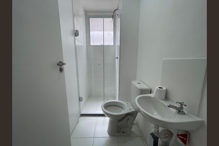 Apartamento para alugar com 42m², 2 quartos e sem vaga Apartamento para alugar com 42m², 2 quartos e sem vagaBanheiro