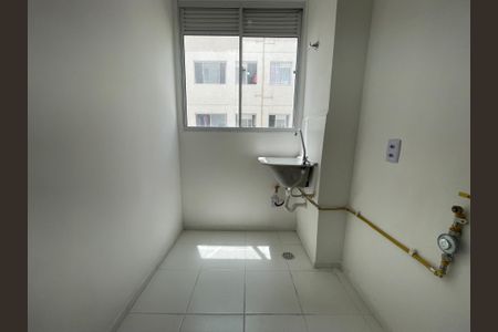 Apartamento para alugar com 42m², 2 quartos e sem vaga Apartamento para alugar com 42m², 2 quartos e sem vagaCozinha e Área de Serviço