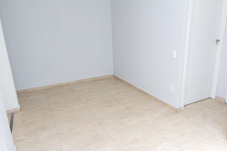 Sala de apartamento para alugar com 2 quartos, 45m² em Campo Grande, Rio de Janeiro