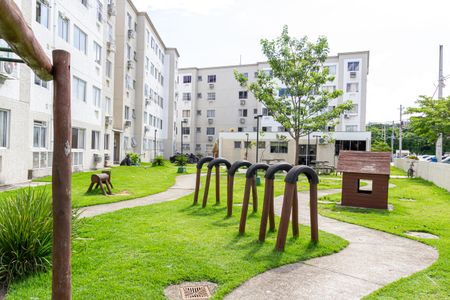 Apartamento para alugar com 45m², 2 quartos e sem vagaÁrea comum - Playground