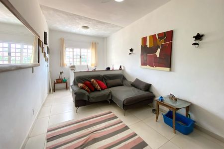 Sala de Estar de casa à venda com 3 quartos, 360m² em Fernão Dias, Belo Horizonte