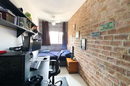 Casa à venda com 360m², 3 quartos e 4 vagasQuarto 2