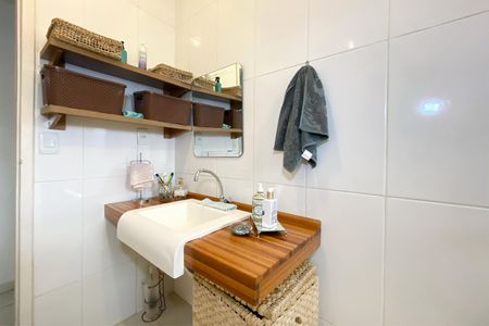 Casa à venda com 360m², 3 quartos e 4 vagasBanheiro