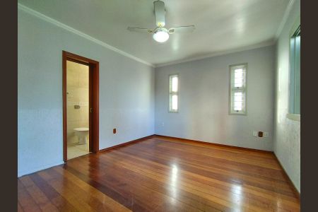 Casa para alugar com 204m², 4 quartos e 6 vagas