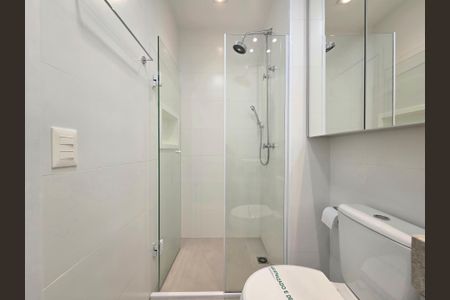 Studio para alugar com 29m², 1 quarto e sem vaga Studio para alugar com 29m², 1 quarto e sem vagaBanheiro