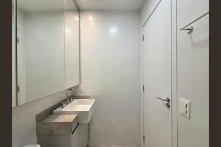 Studio para alugar com 29m², 1 quarto e sem vaga Studio para alugar com 29m², 1 quarto e sem vagaBanheiro