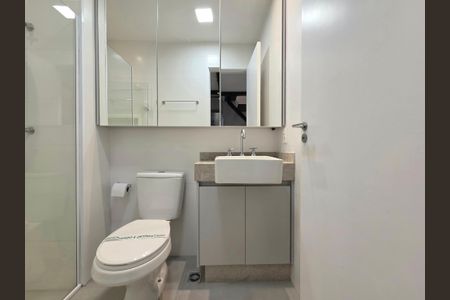 Studio para alugar com 29m², 1 quarto e sem vaga Studio para alugar com 29m², 1 quarto e sem vagaBanheiro