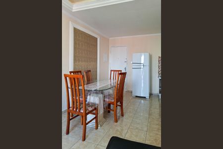 Apartamento para alugar com 75m², 3 quartos e 1 vaga Apartamento para alugar com 75m², 3 quartos e 1 vagaSala