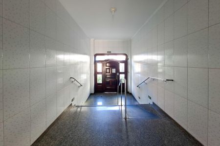 Apartamento para alugar com 75m², 3 quartos e 1 vaga Apartamento para alugar com 75m², 3 quartos e 1 vagaHall de entrada