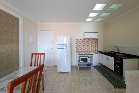 Apartamento para alugar com 75m², 3 quartos e 1 vaga Apartamento para alugar com 75m², 3 quartos e 1 vagaCozinha