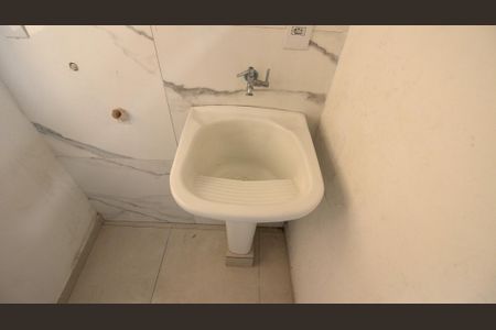 Apartamento para alugar com 85m², 2 quartos e sem vagaÁrea de Serviço