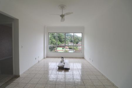 Sala de apartamento para alugar com 3 quartos, 95m² em Jardim Las Palmas, Guarujá