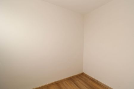 Apartamento à venda com 102m², 2 quartos e 1 vaga Apartamento à venda com 102m², 2 quartos e 1 vagaQuarto de Serviço