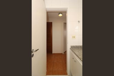 Apartamento à venda com 102m², 2 quartos e 1 vaga Apartamento à venda com 102m², 2 quartos e 1 vagaBanheiro