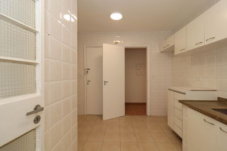 Apartamento à venda com 102m², 2 quartos e 1 vaga Apartamento à venda com 102m², 2 quartos e 1 vagaCozinha