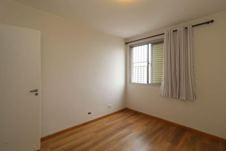 Apartamento à venda com 102m², 2 quartos e 1 vaga Apartamento à venda com 102m², 2 quartos e 1 vagaQuarto 1