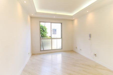Apartamento à venda com 49m², 2 quartos e 1 vaga Apartamento à venda com 49m², 2 quartos e 1 vagaSala