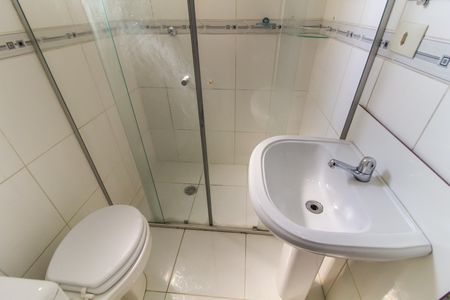 Apartamento à venda com 49m², 2 quartos e 1 vaga Apartamento à venda com 49m², 2 quartos e 1 vagaBanheiro